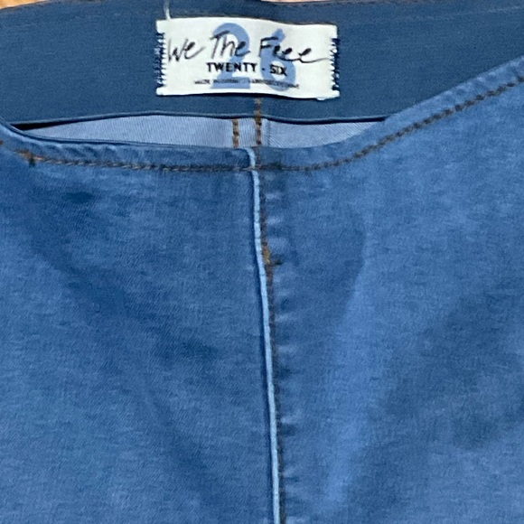 Free People We the Free Penny Pull On Stretch Flare Leg Denim Jeans  26 - Picture 3 of 13